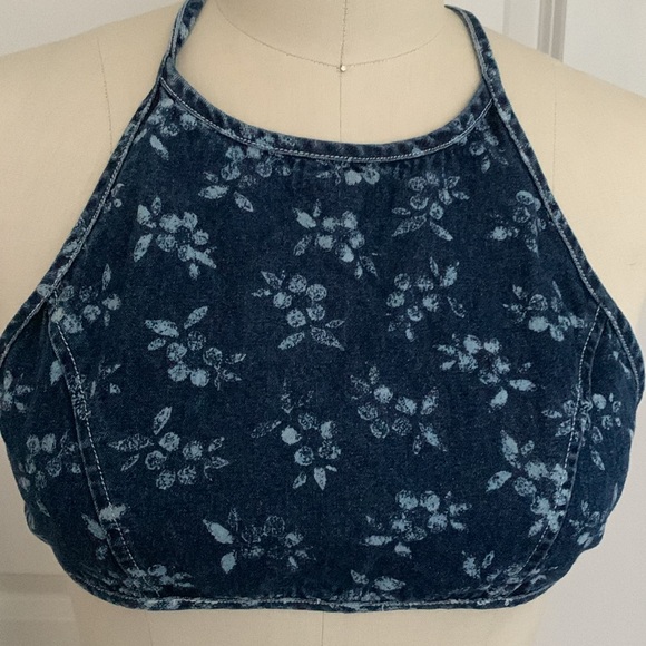 Limited Too Halter Cropped Top - Picture 4 of 8